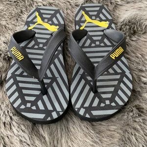 Puma Flip Flops